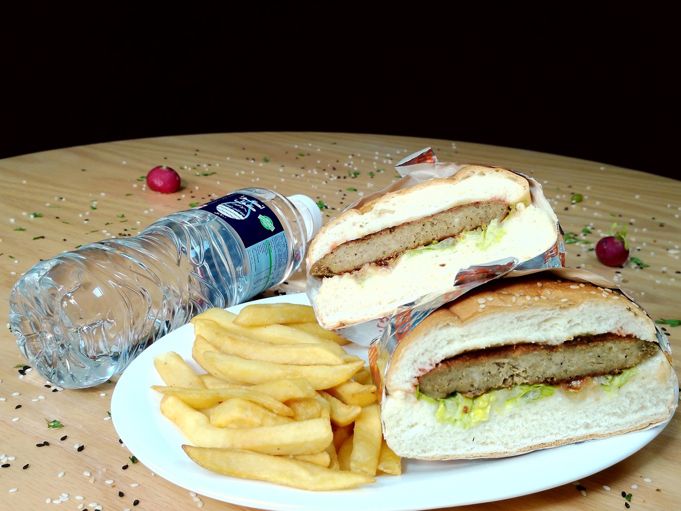 CHICKEN BURGER+FRIES+WATER