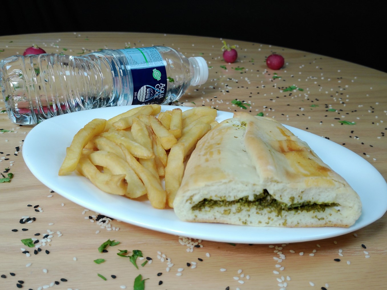 LABNA ZATER PASTRY+FRIES+ WATER (MAX 20 MINS)