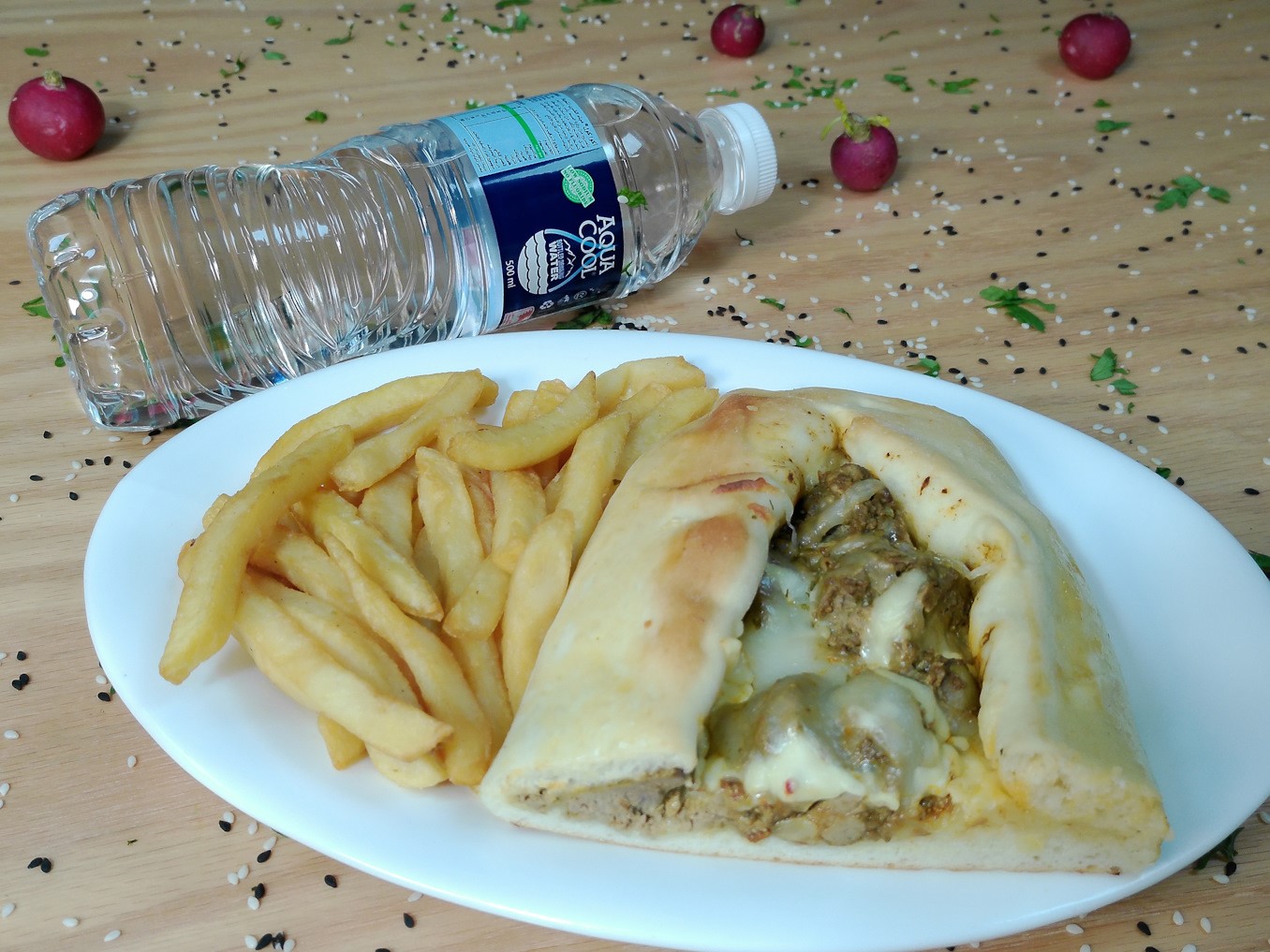 LIVER CHEESE PASTRY+FRIES+WATER (MAX 20MINS)