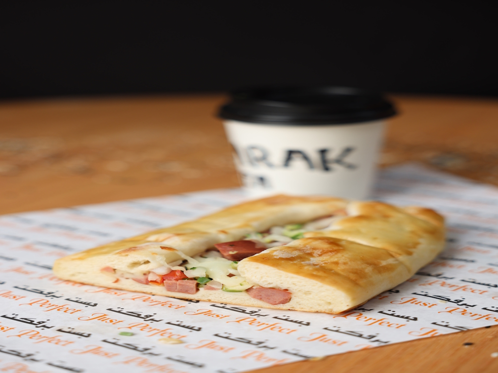 HOTDOG CHEESE PASTRY+KARAK (MAX 20 MINS)