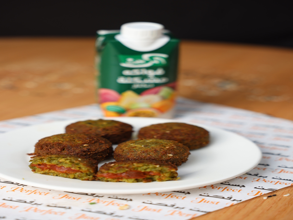FALAFEL SALSA PLATTER+ALRABIE (MAX  30 MINS)