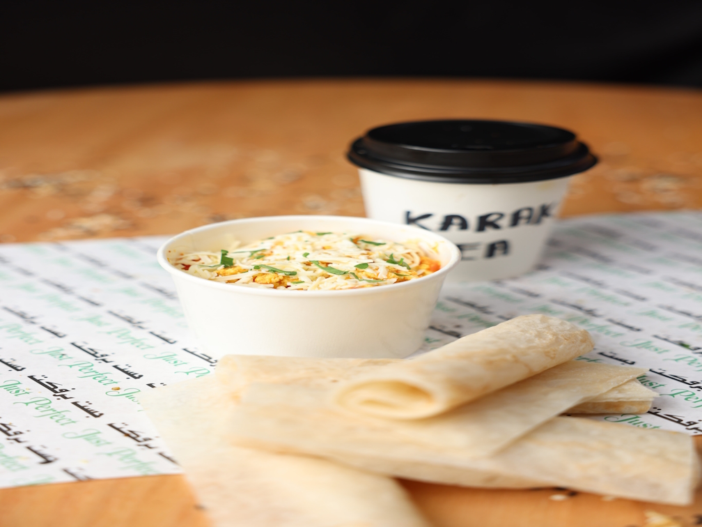 SCRAMBLED EGG WITH CHEESE+KARAK