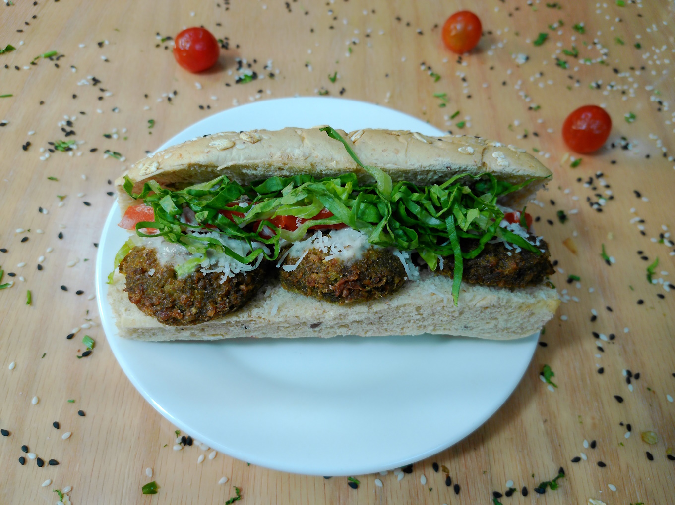 FALAFEL BROWN BREAD