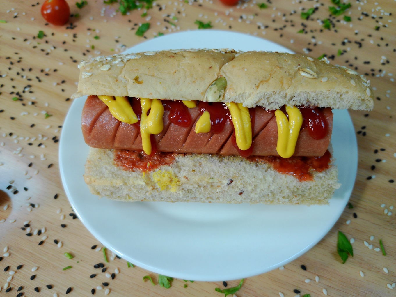 JUMBO CHICKEN HOTDOG BROWN BREAD