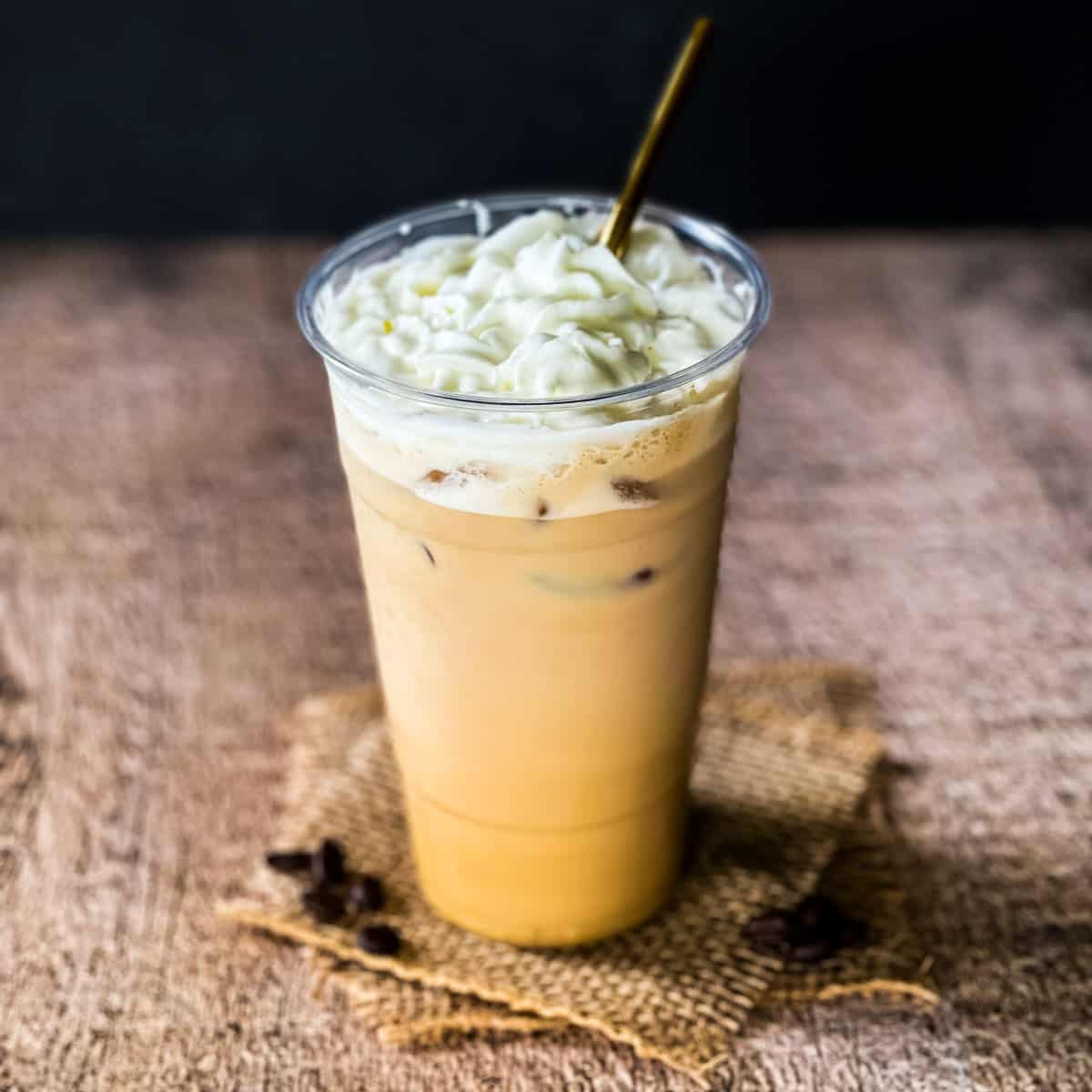 ICED WHITE MOCHA